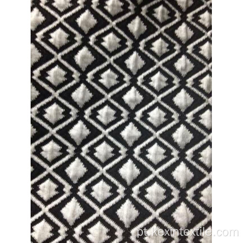 Tecido jacquard preto e branco com camada de ar em forma de diamante